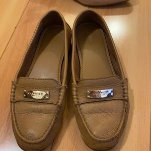 coach women's fredrica loafers tan size 6.5